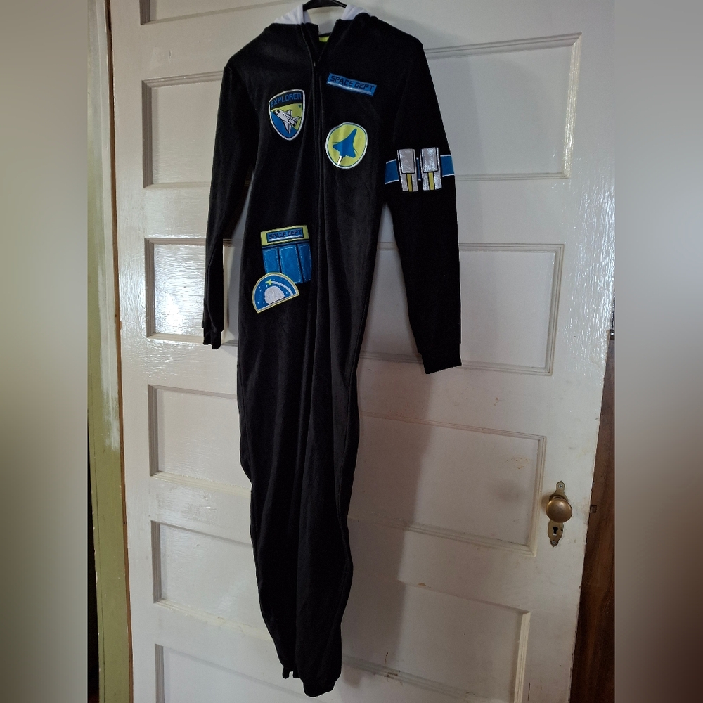Cat & Jack Black Space Adventure Pajamas